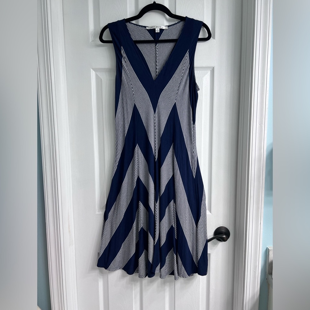 Max Studio Blue and White Sleeveless V-Neck Maxi Dress